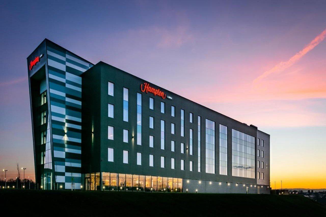 Hotel Hampton By Hilton 3*