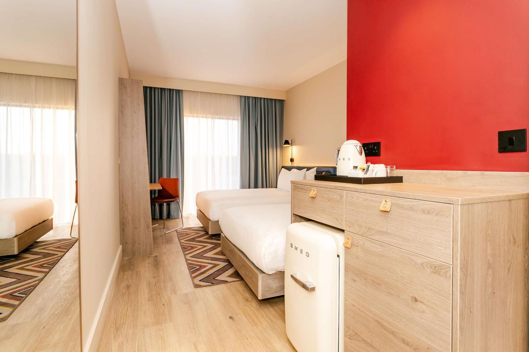 Hampton By Hilton Hotel 3*