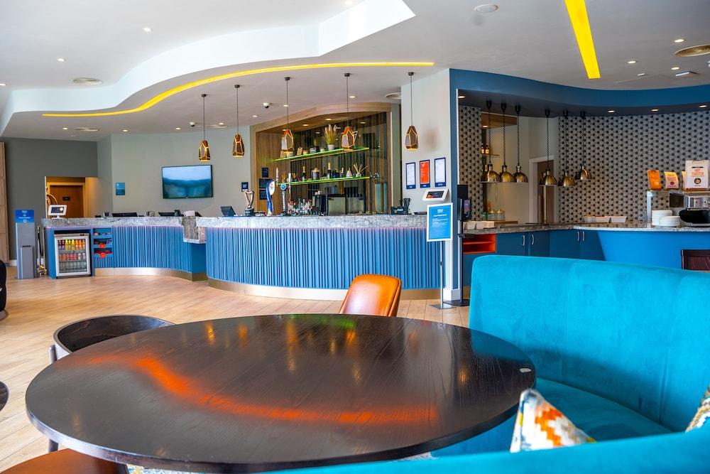 Hampton By Hilton Blackburn Hotel 3*